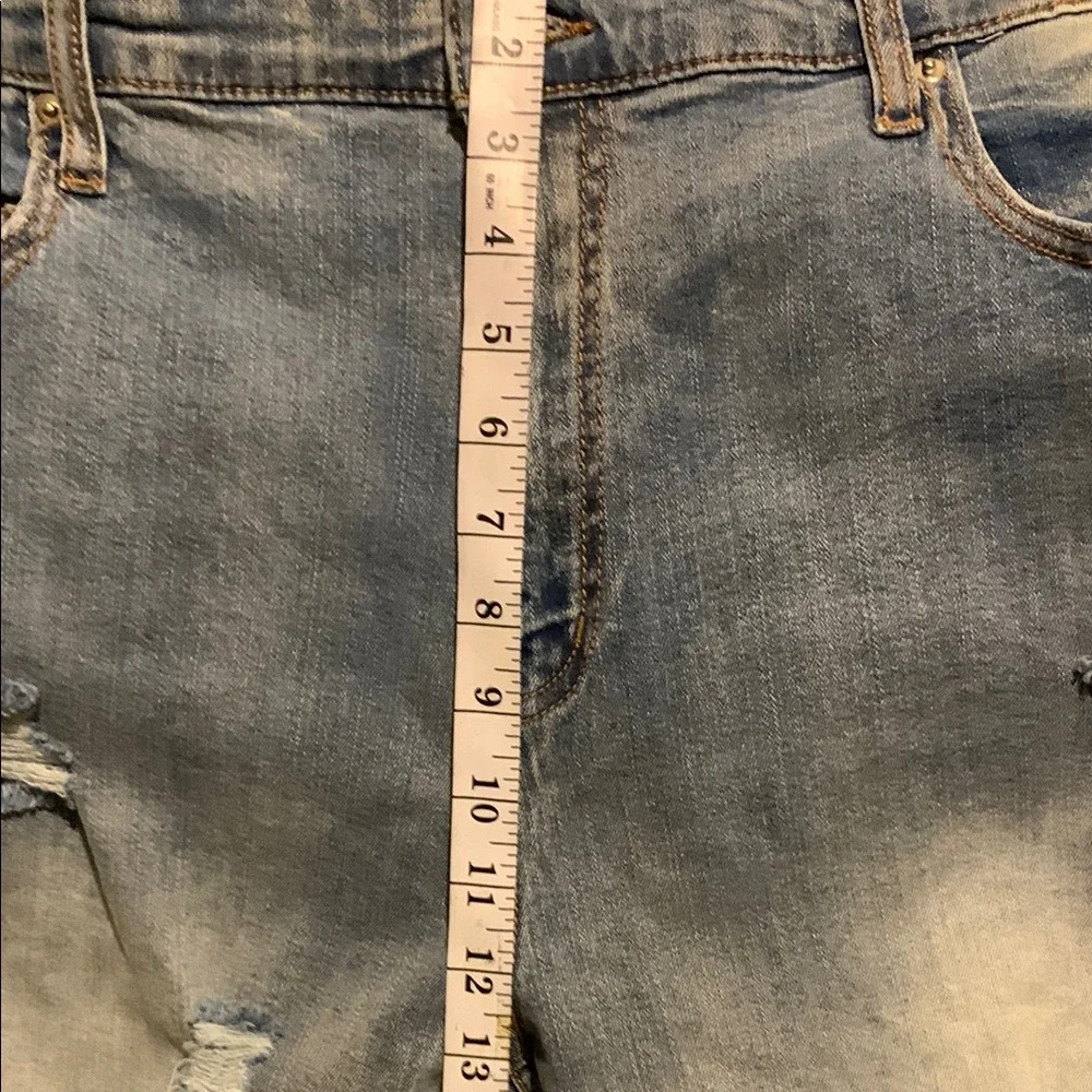 Trendy Distressed Light‎ Blue Boyfriend Jeans